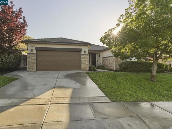3042 Barranca Dr, Bay Point, CA 94565