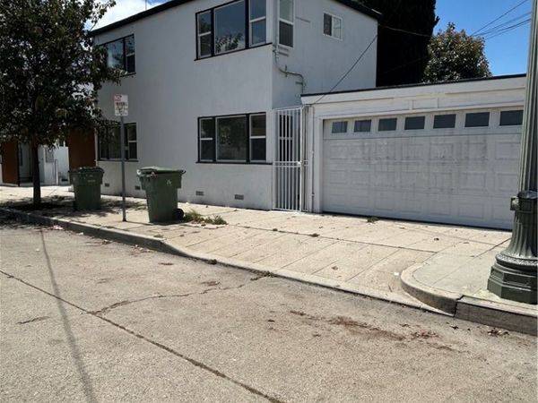 1211 Cole, Los Angeles, CA 90038