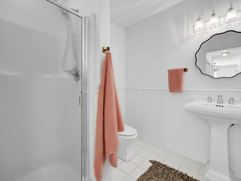 1366 Windsor Court , Circleville, OH 43113 Photo 28