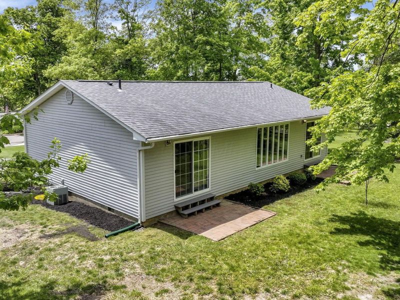 1366 Windsor Court , Circleville, OH 43113 Photo 36