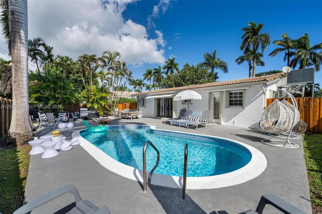 1012 N 13th Ter , Hollywood, FL 33019 Photo