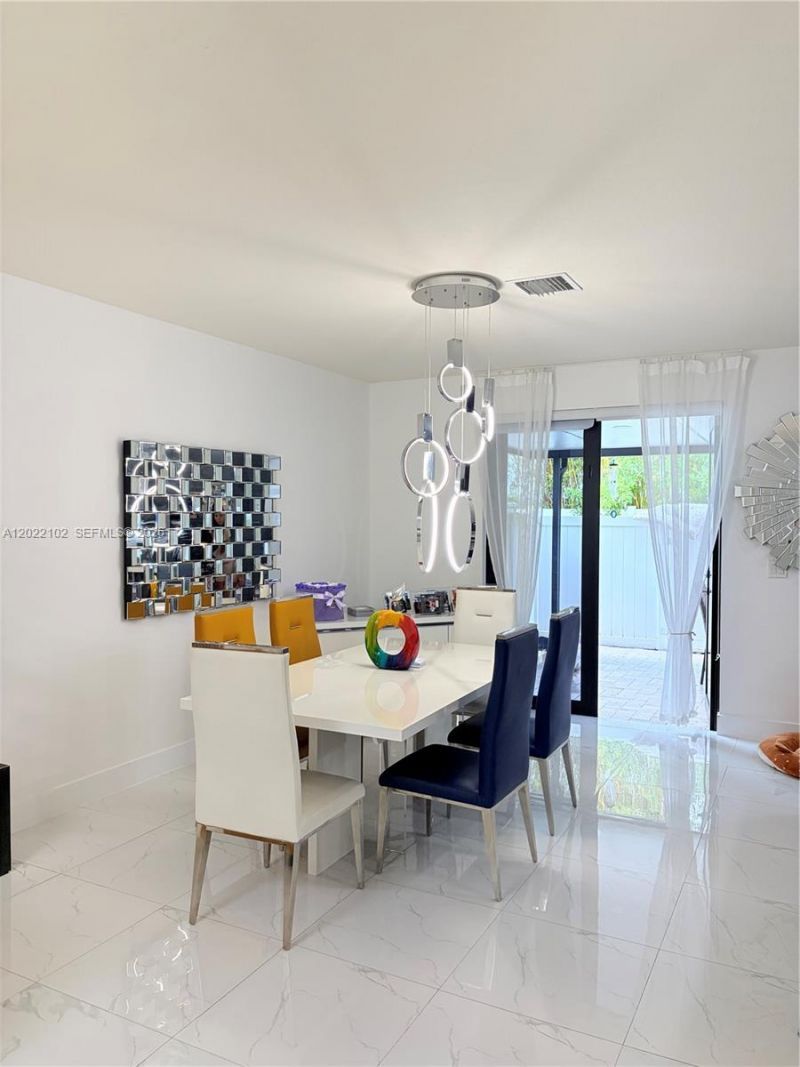 3409 W 92nd Pl , Hialeah, FL 33018 Photo
