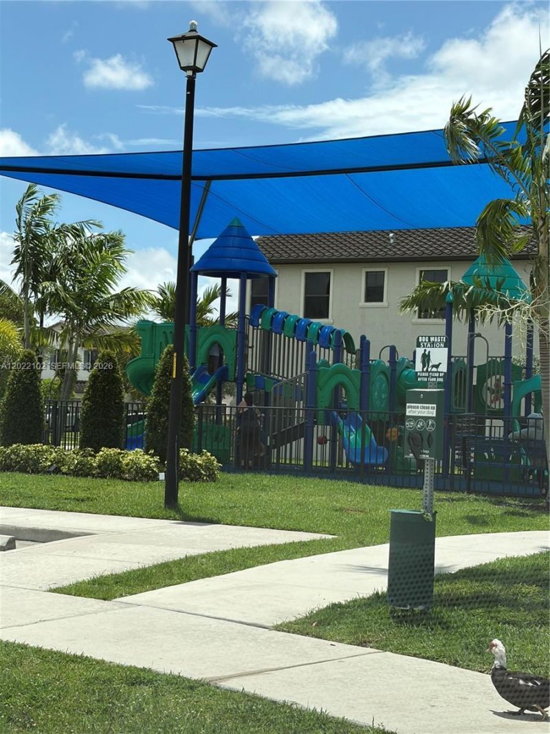 3409 W 92nd Pl , Hialeah, FL 33018 Photo