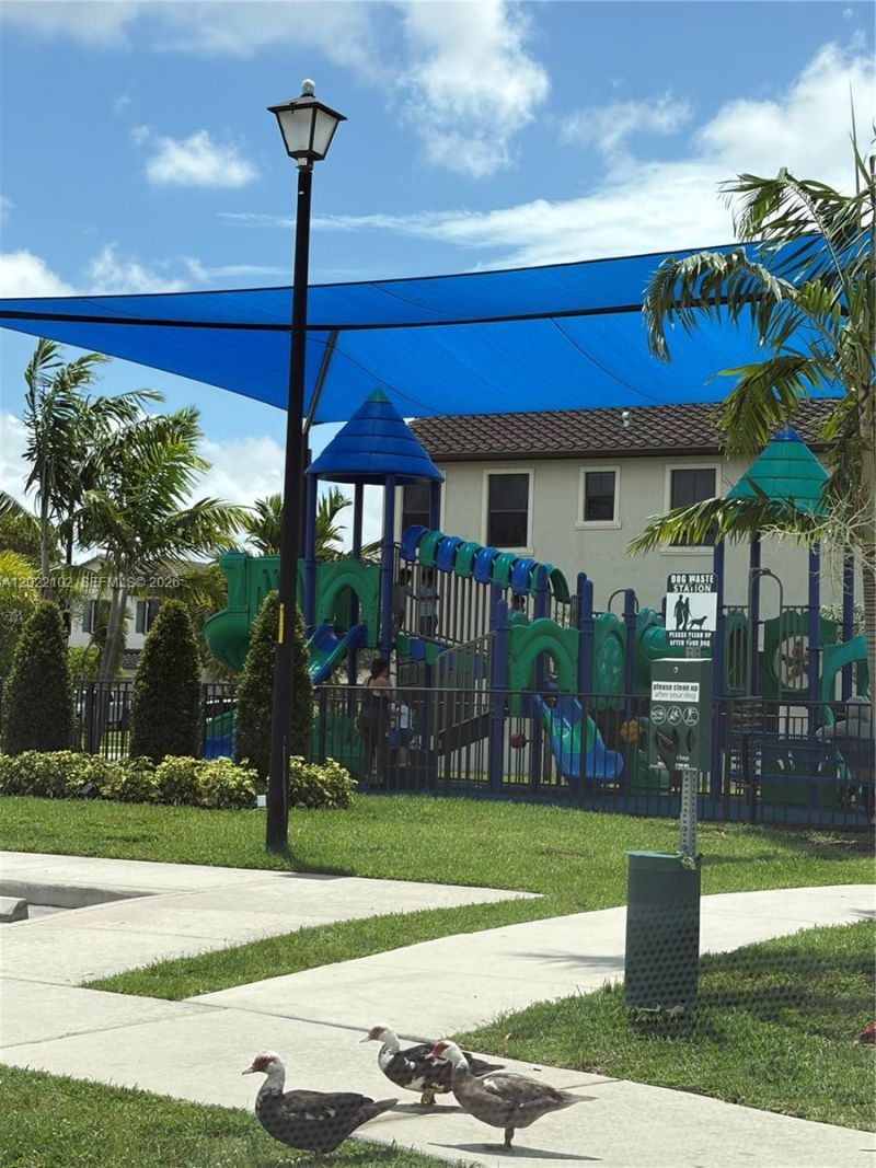 3409 W 92nd Pl , Hialeah, FL 33018 Photo