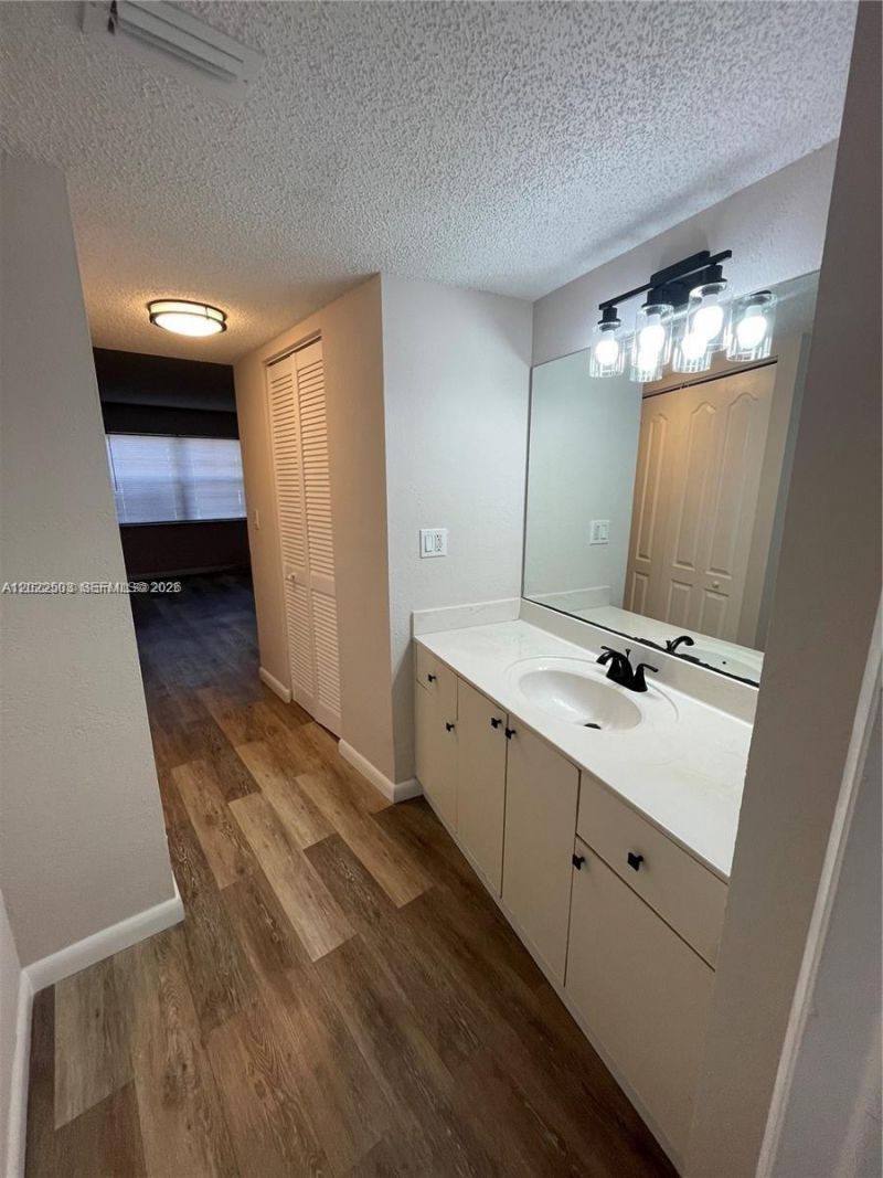 4255 N University Dr , Unit 109, Sunrise, FL 33351 Photo