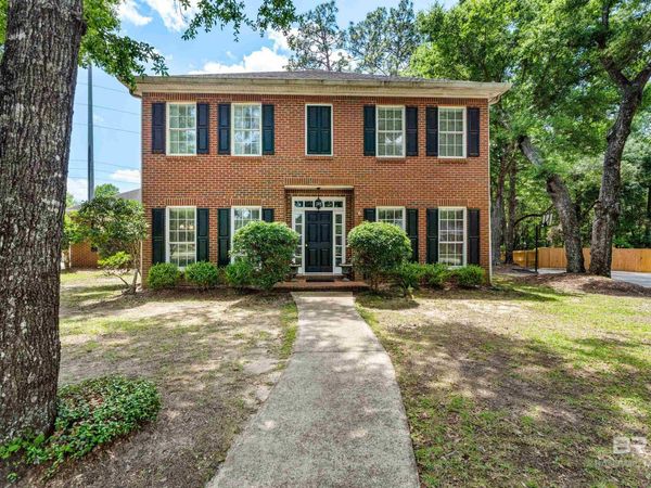 7713 Bedford Court, Mobile, AL 36695