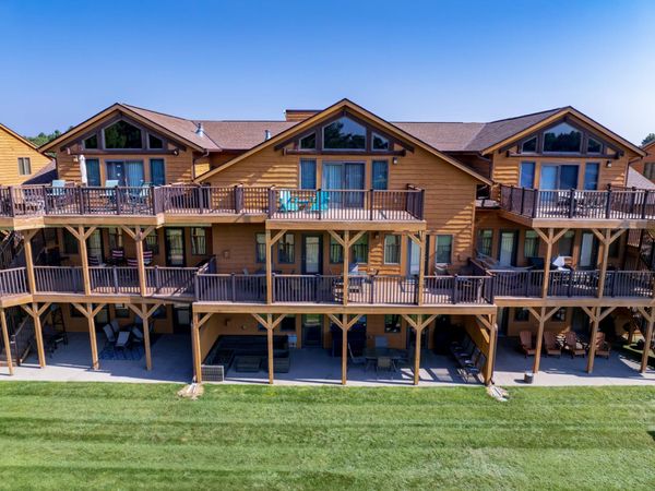 2013-5 S Czech Court, Unit 1105, Arkdale, WI 54613