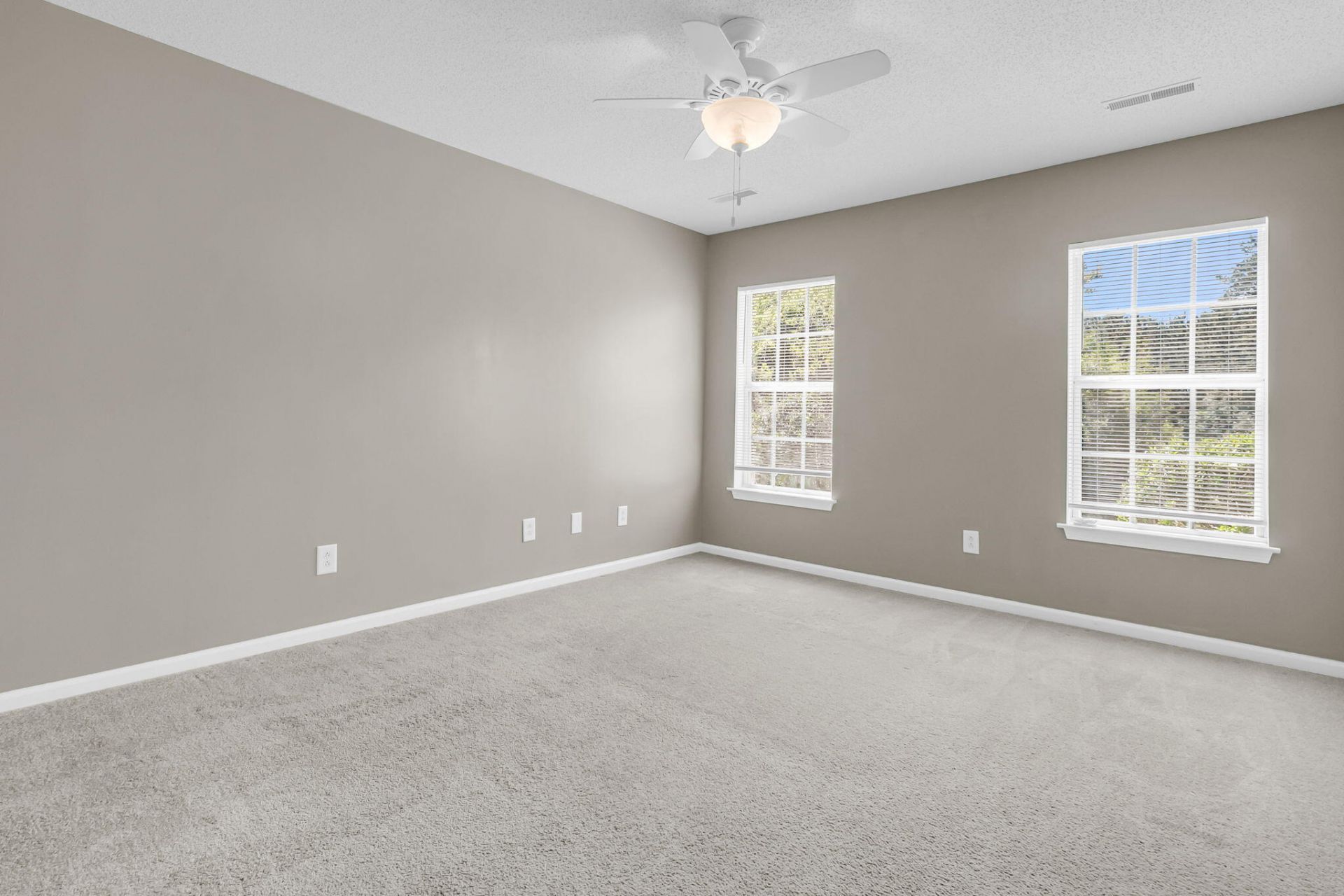 106 Dovetail Circle Photo 11
