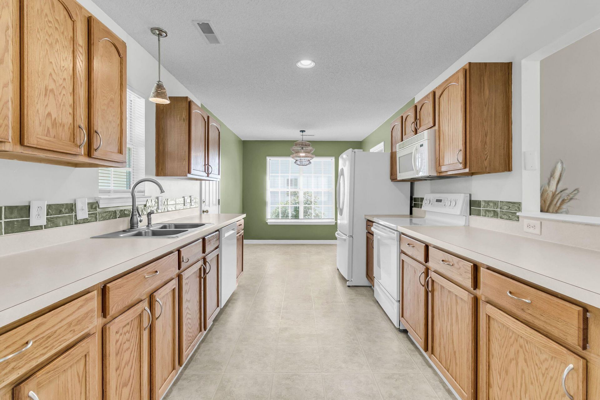 106 Dovetail Circle Photo 15