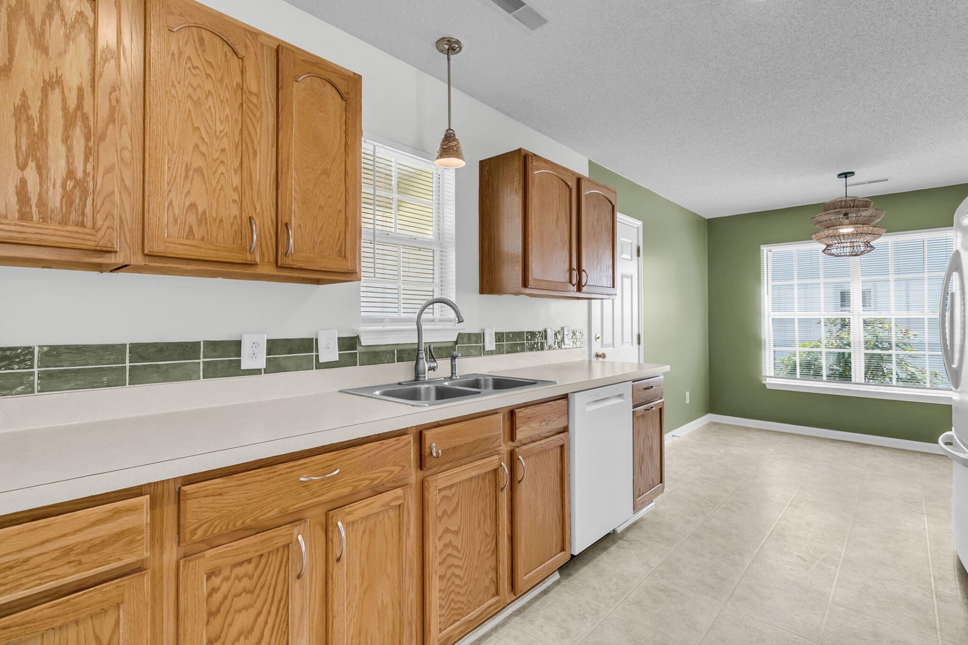 106 Dovetail Circle Photo 16