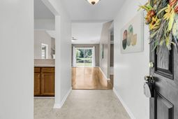106 Dovetail Circle photo 4