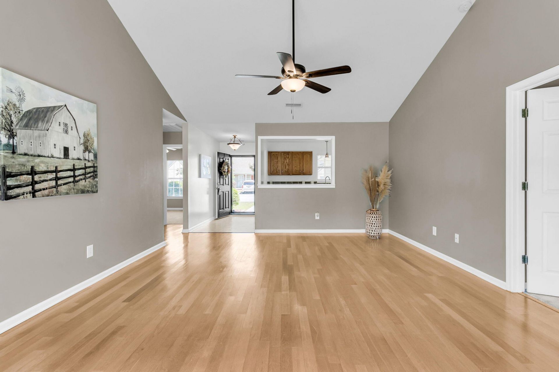 106 Dovetail Circle Photo 5
