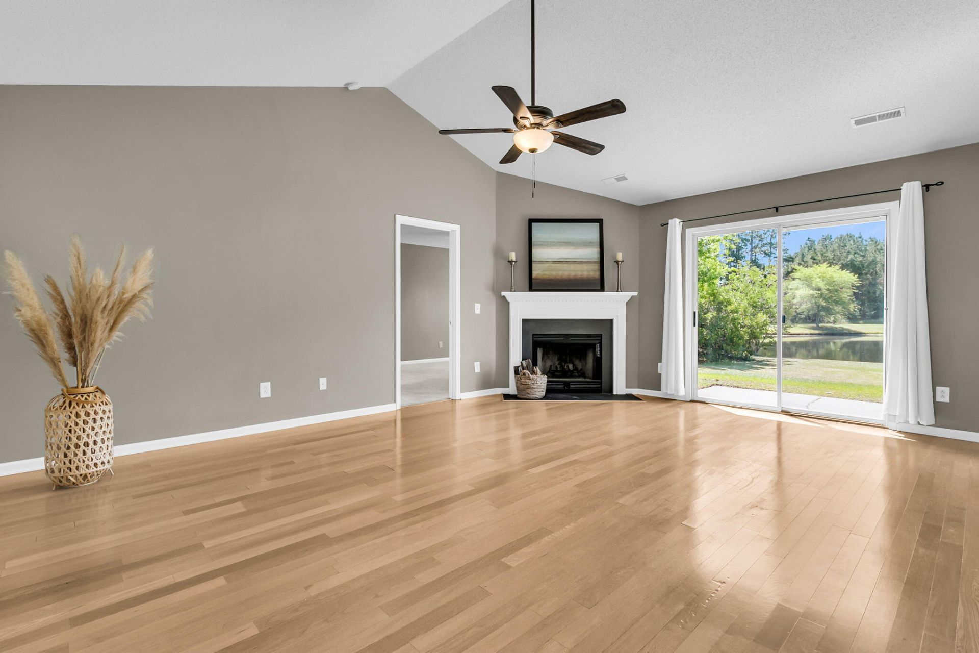 106 Dovetail Circle Photo 8