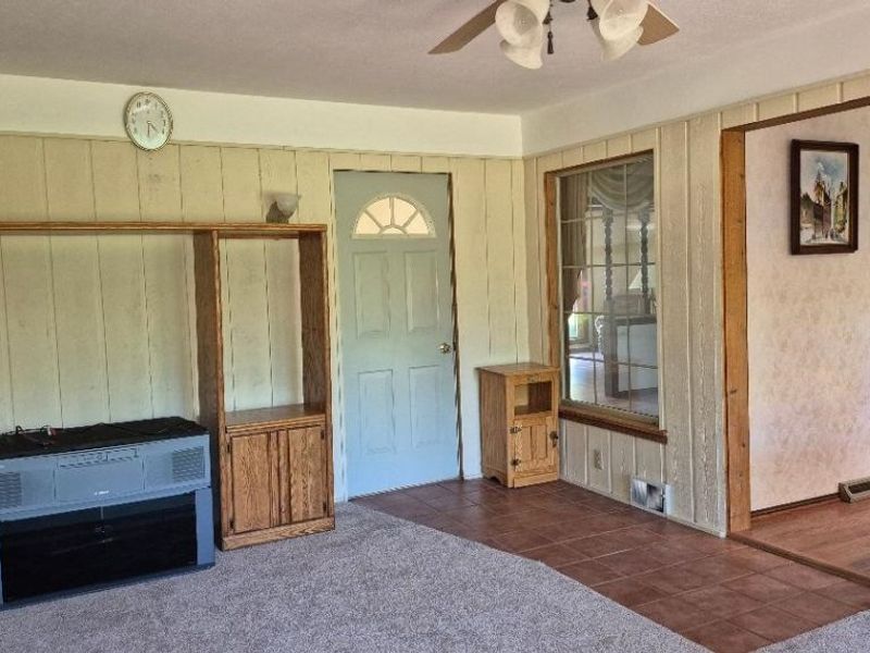 410 Breezewood Circle, Wadsworth, OH 44281 Photo 13
