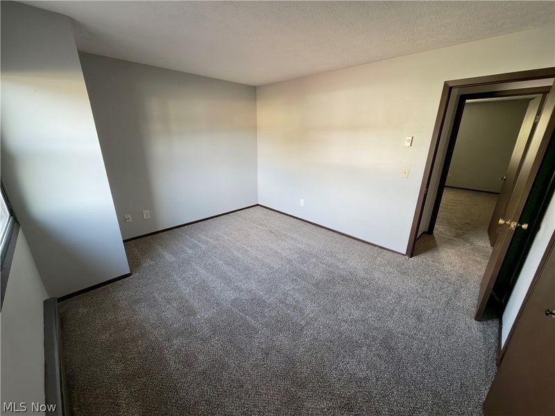 Lorain, OH 44053 Photo 27