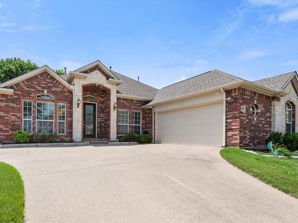 4819 King Harbor Court, Grand Prairie, TX 75052
