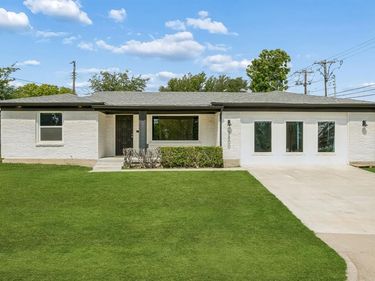 2800 Sierra Drive, Fort Worth, TX 76116