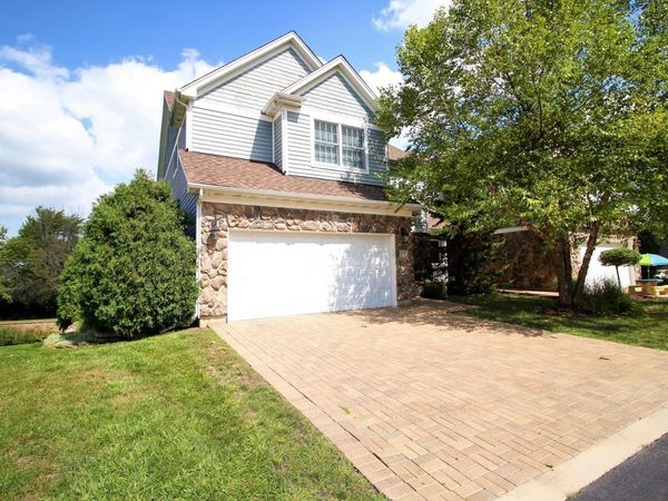 2522 Reflections Drive , Crest Hill, IL 60403