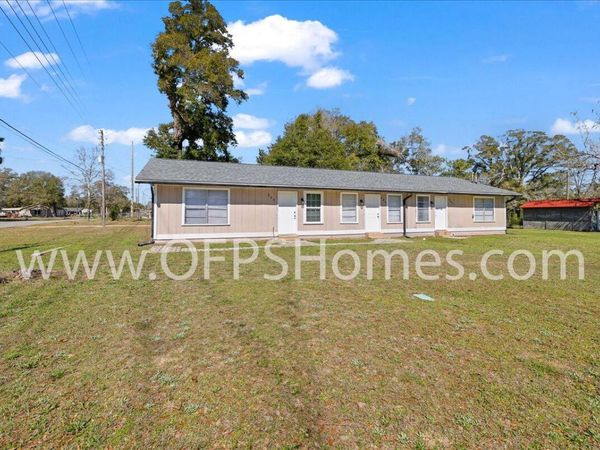 307 E Walnut Avenue, Crestview, FL 32539