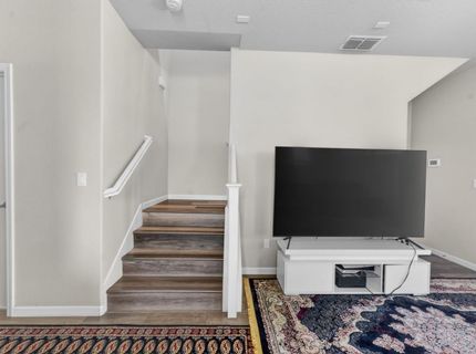 1211 Golden Angel Way, Sacramento, CA 95838 Photo