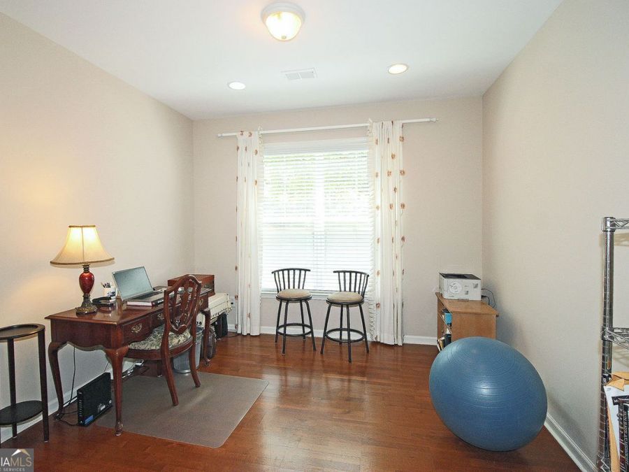 Property Image 18