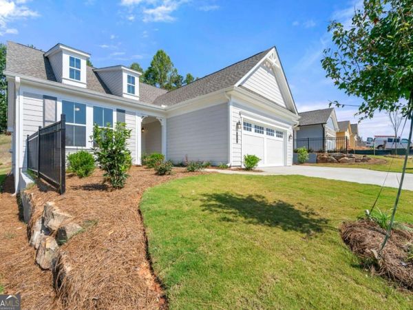 428 Geneva Way, Hoschton, GA 30548