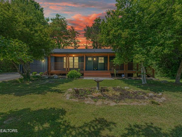329 Sarvis Drive , Knoxville, TN 37920