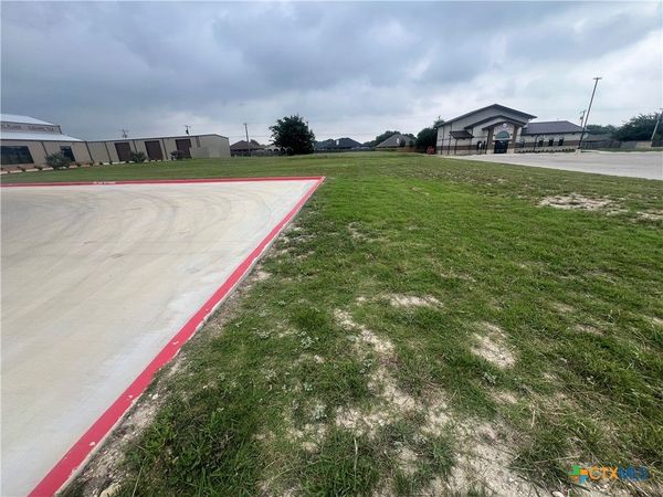 1801 E Elms Road , Killeen, TX 76542