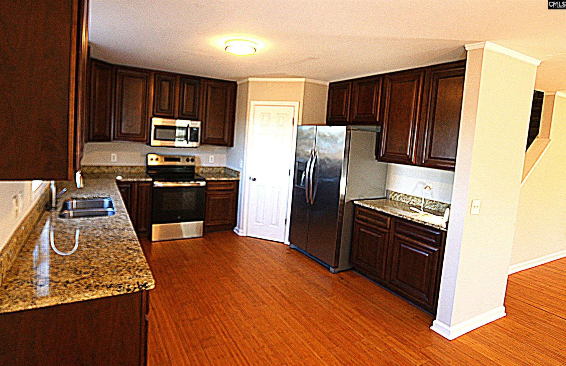 312 Ashmore Lane  Photo 4
