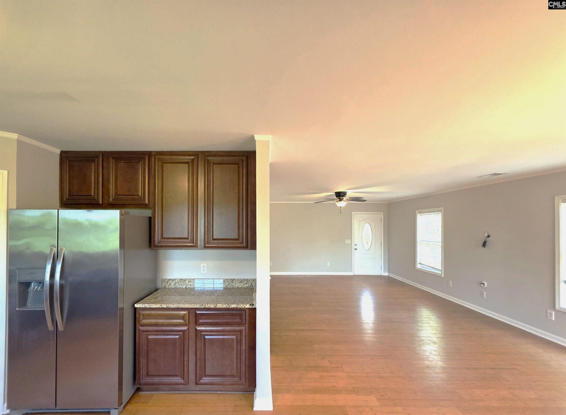 312 Ashmore Lane  Photo 5