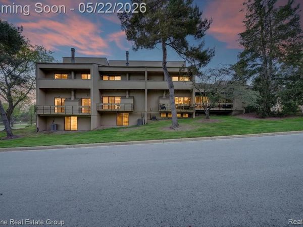 7406 Azalea Court, West Bloomfield Twp, MI 48322