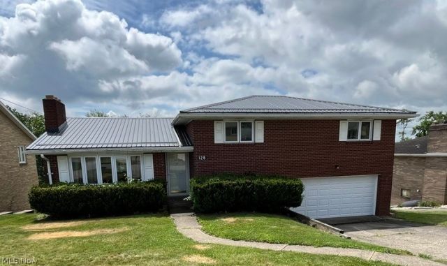128 Grandview Drive, Wintersville, OH 43953