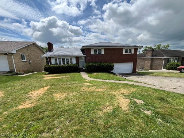 128 Grandview Drive, Wintersville, OH 43953