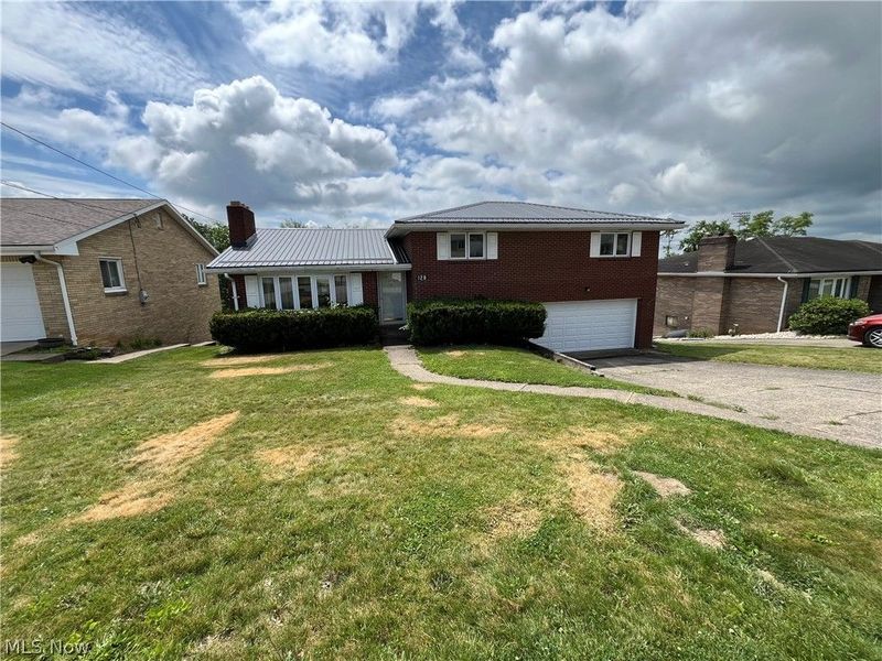 128 Grandview Drive, Wintersville, OH 43953 Photo 1