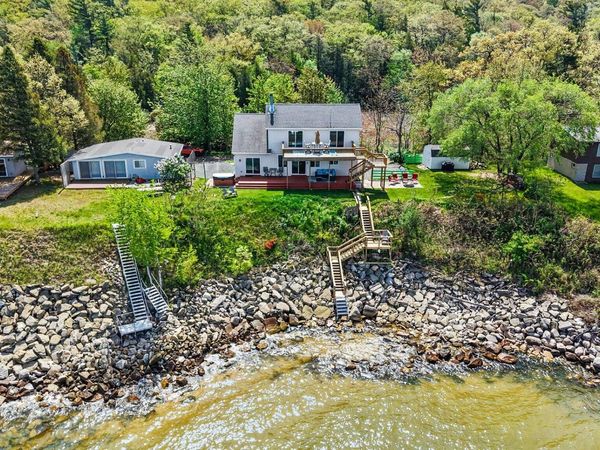 3053 N Lakeshore Drive, Mears, MI 49436