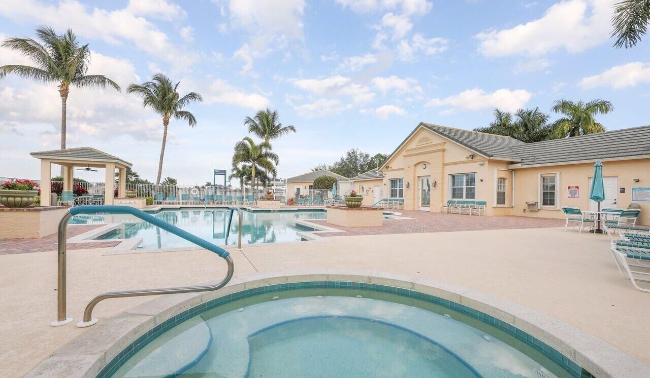 472 SW Talquin Lane, Port Saint Lucie, FL 34986 Photo