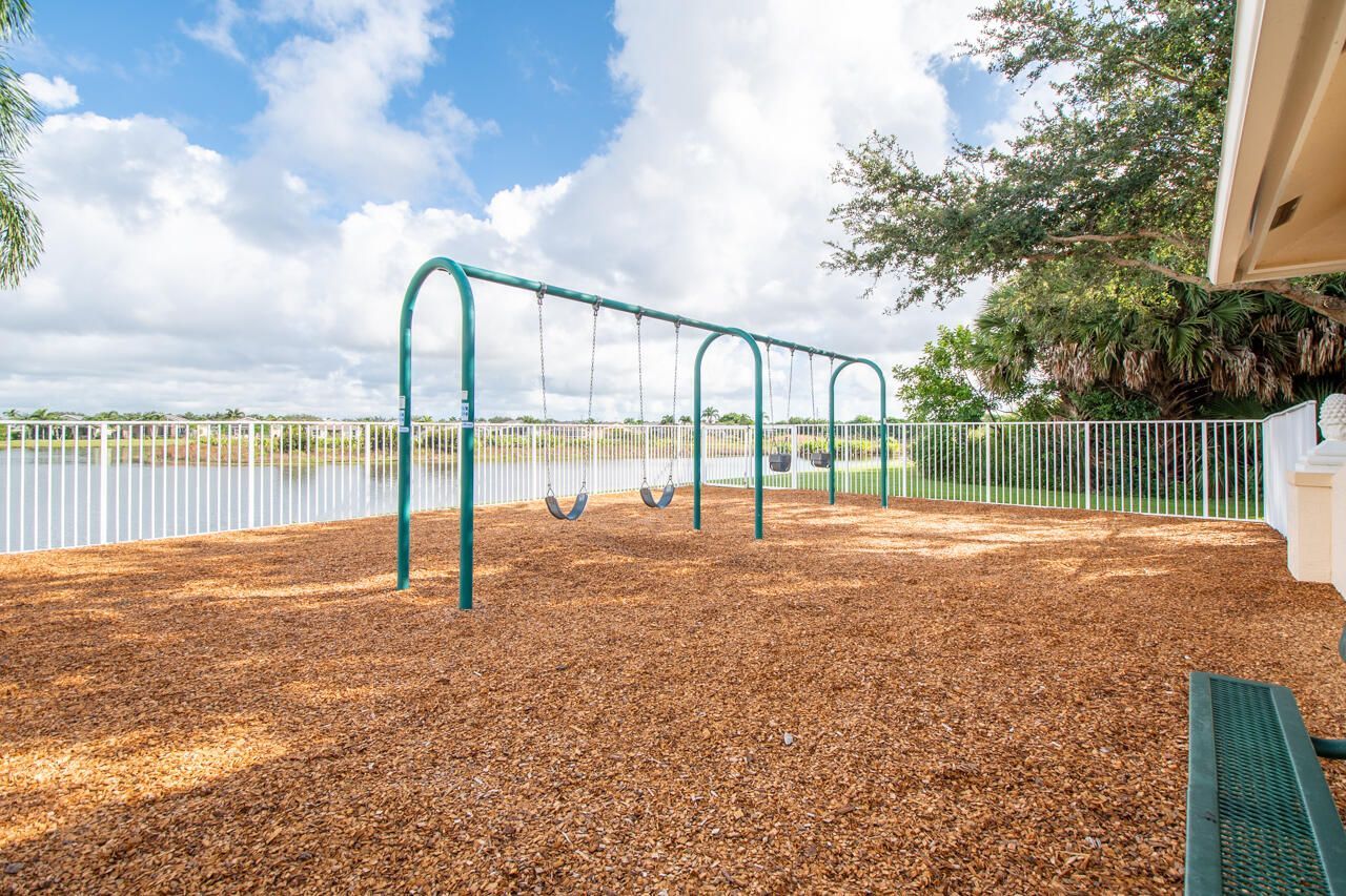 472 SW Talquin Lane, Port Saint Lucie, FL 34986 Photo