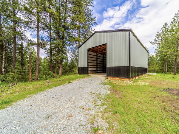 65 Cougar Ridge LN , Priest River, ID 83856