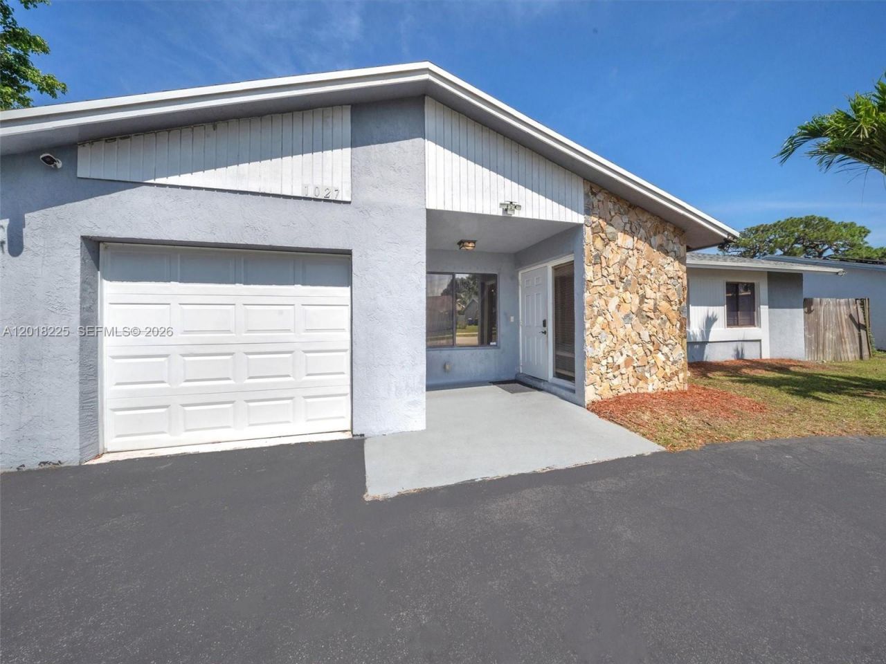 1027 SW 49th Ter , Margate, FL 33068 Photo