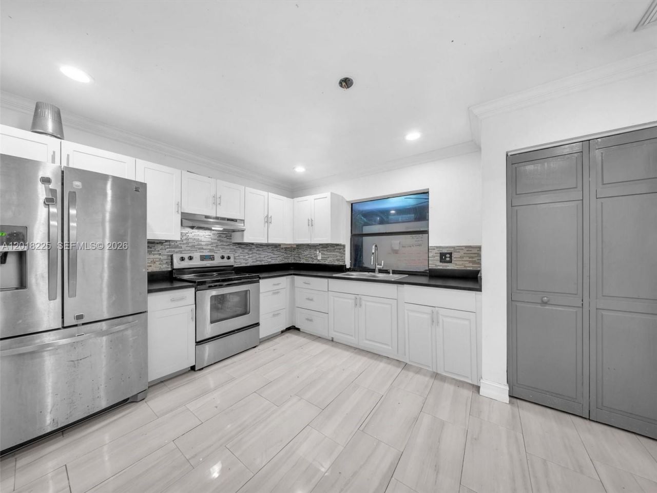 1027 SW 49th Ter , Margate, FL 33068 Photo