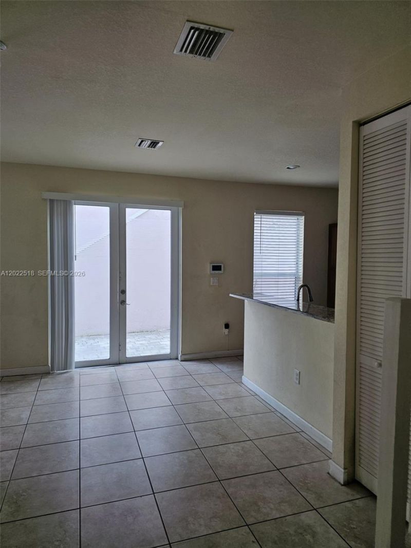 9530 SW 171st Ct, Unit TH, Miami, FL 33196 Photo