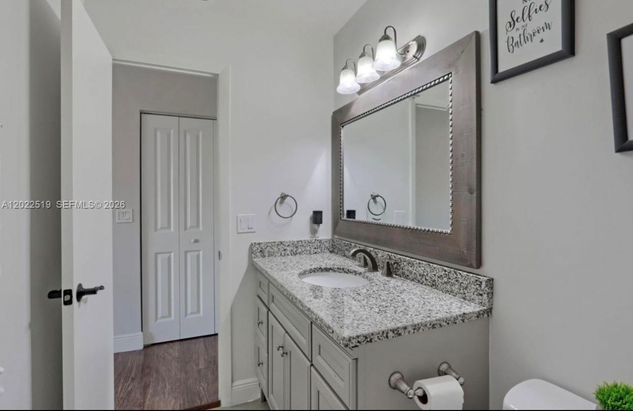 876 Gardenia Dr , Royal Palm Beach, FL 33411 Photo