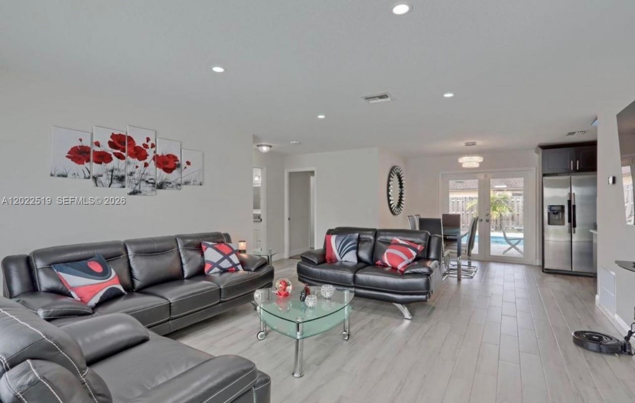 876 Gardenia Dr , Royal Palm Beach, FL 33411 Photo