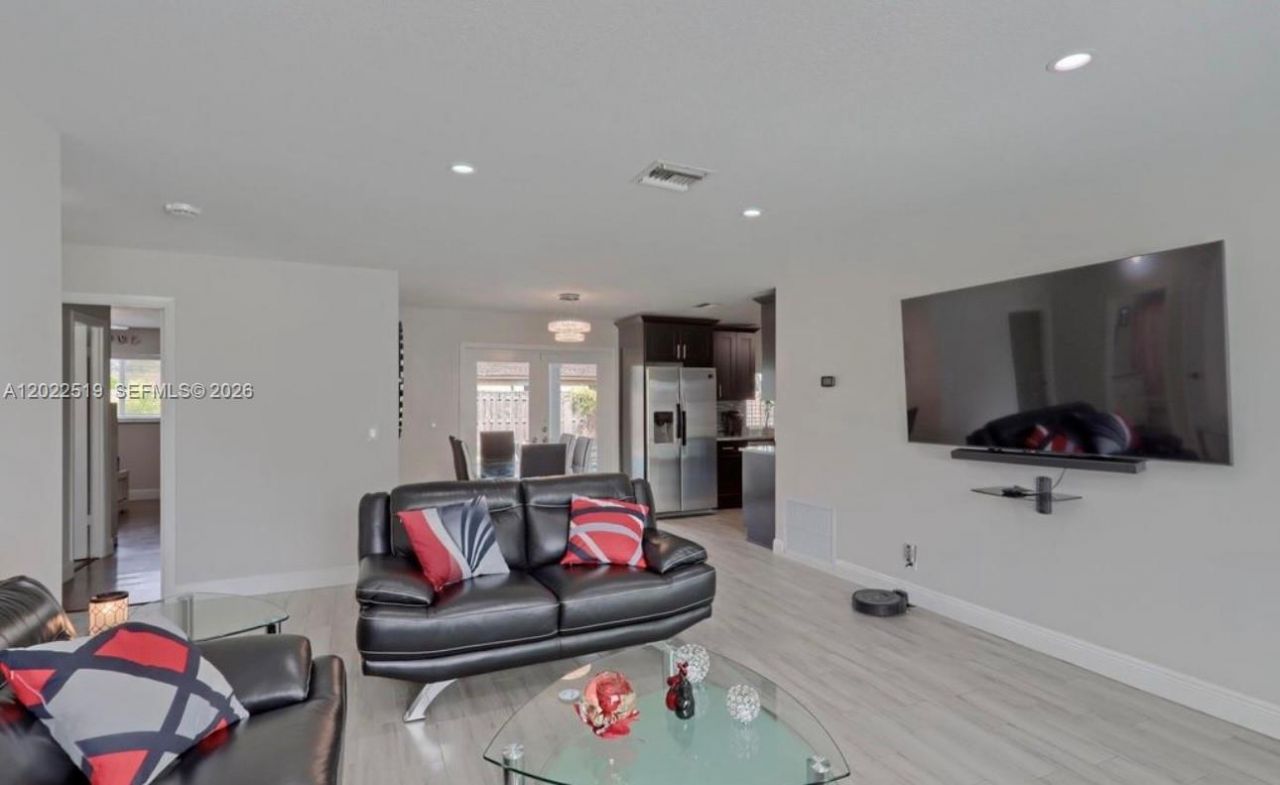 876 Gardenia Dr , Royal Palm Beach, FL 33411 Photo