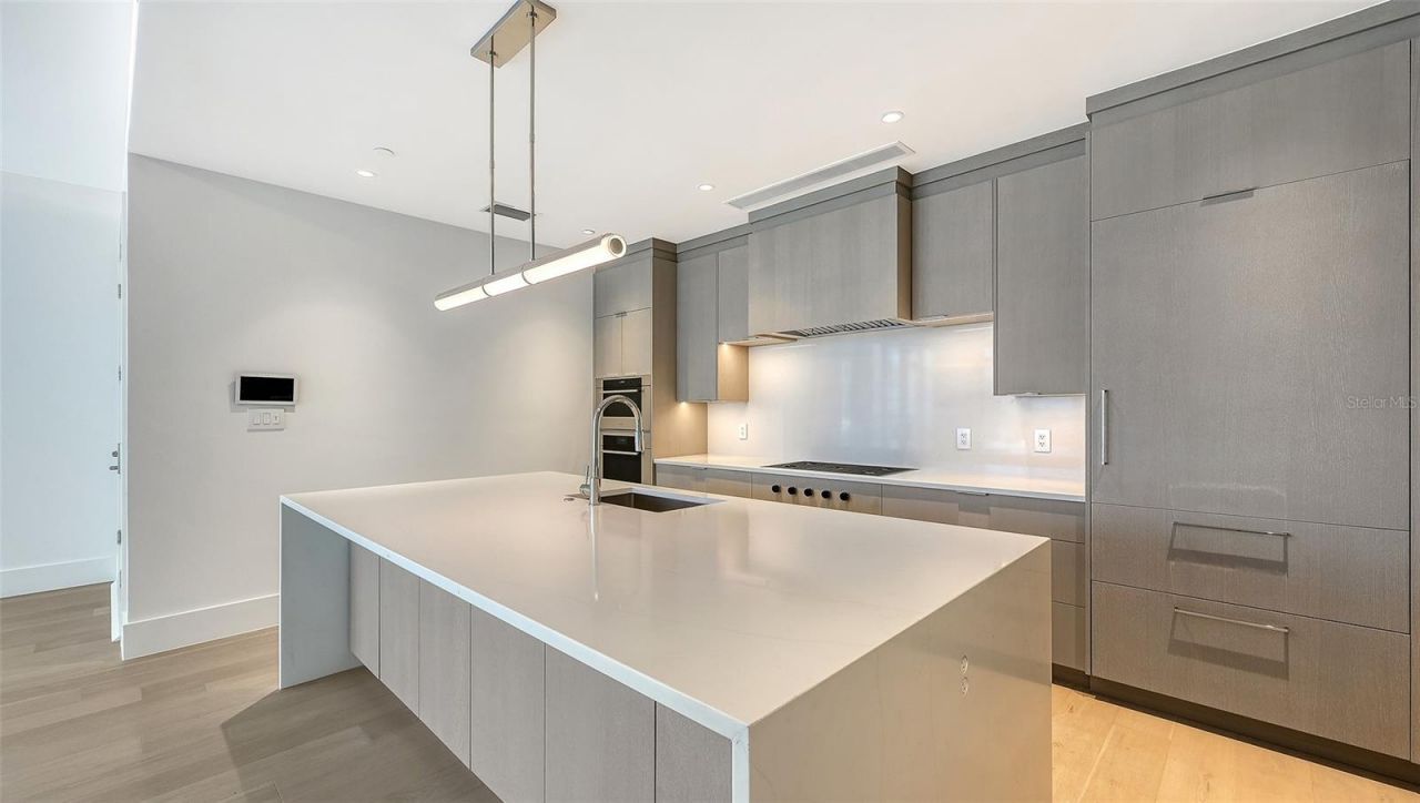 253 Golden Gate Point, Unit 401, Sarasota, FL 34236 Photo