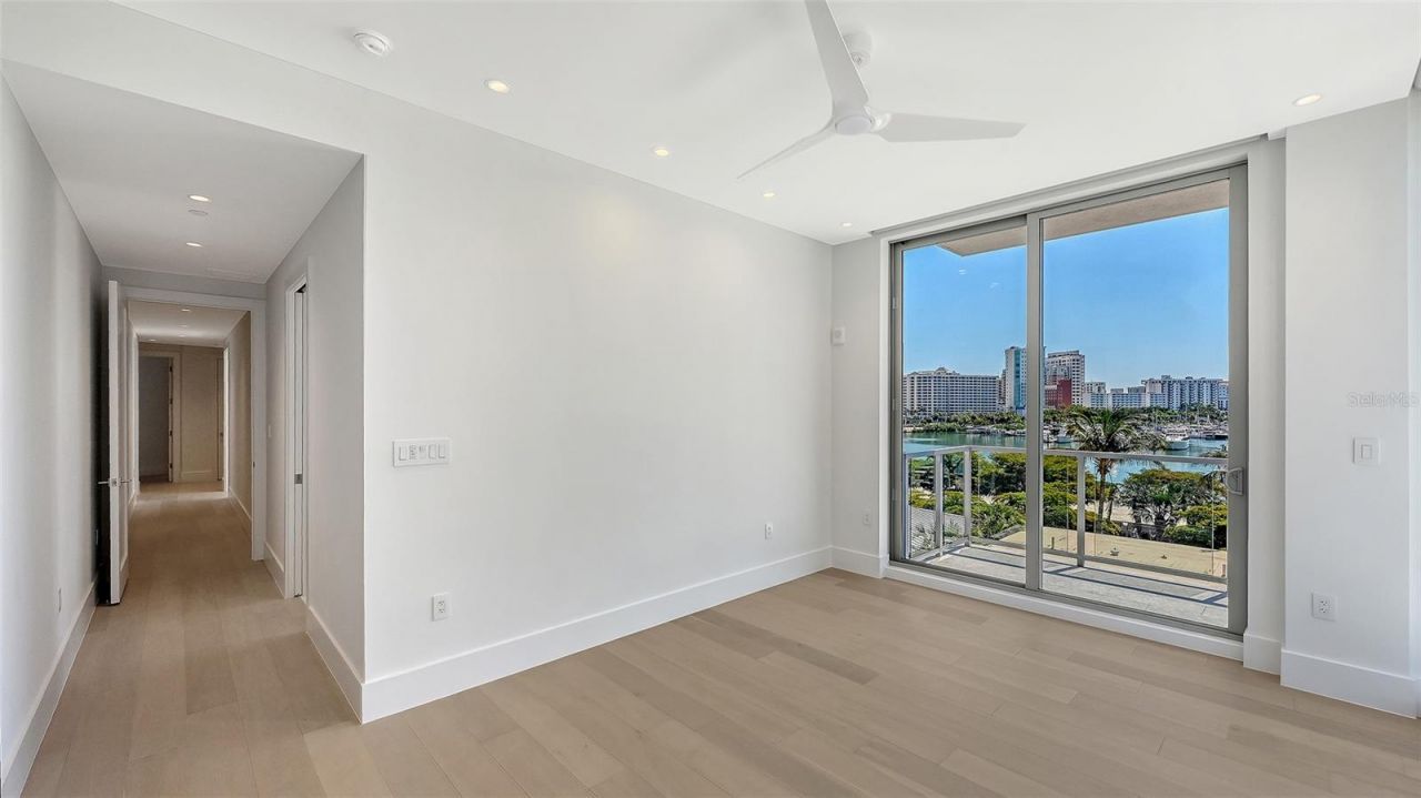 253 Golden Gate Point, Unit 401, Sarasota, FL 34236 Photo
