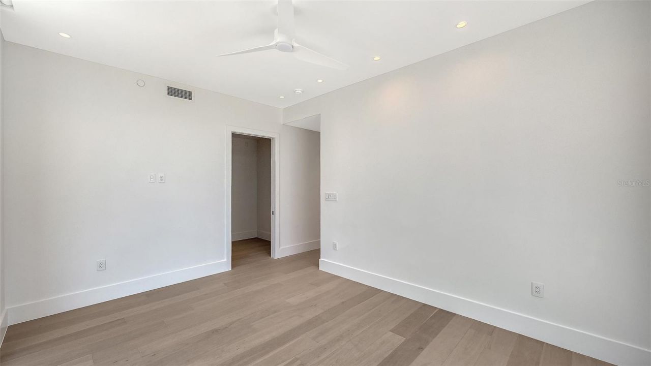 253 Golden Gate Point, Unit 401, Sarasota, FL 34236 Photo