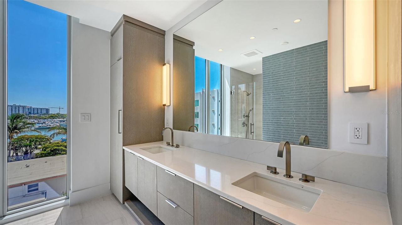 253 Golden Gate Point, Unit 401, Sarasota, FL 34236 Photo