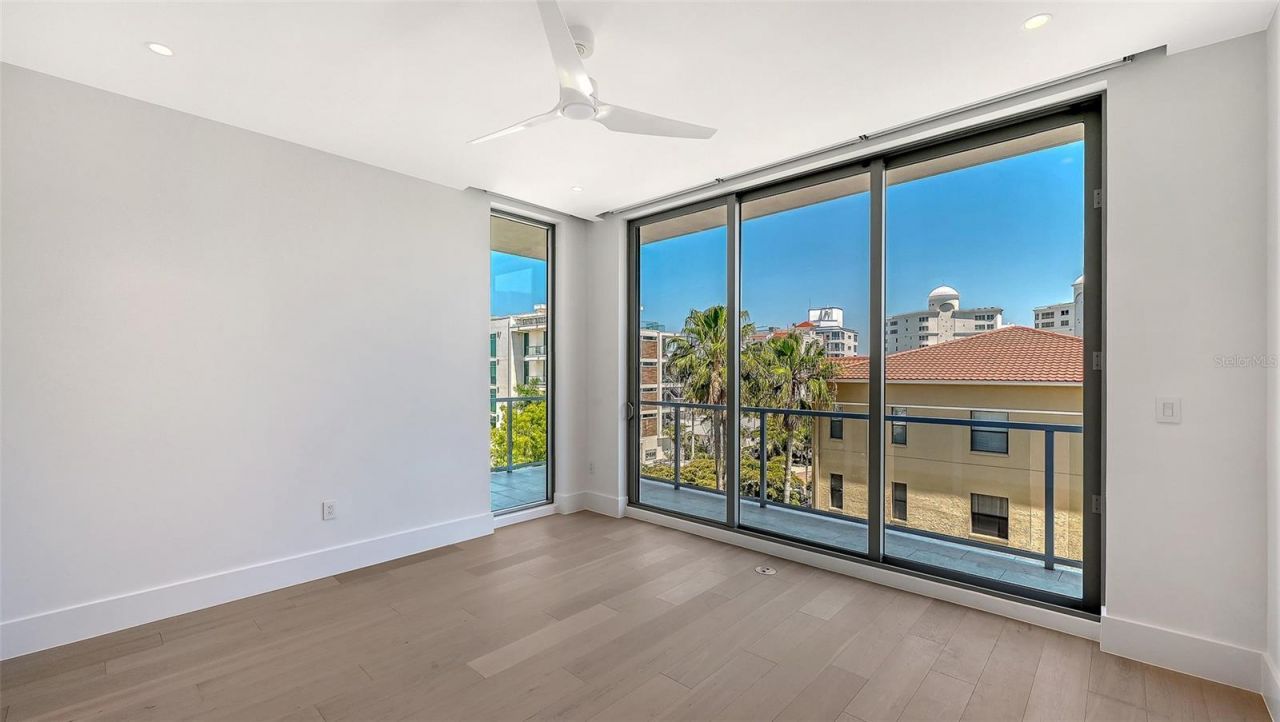 253 Golden Gate Point, Unit 401, Sarasota, FL 34236 Photo