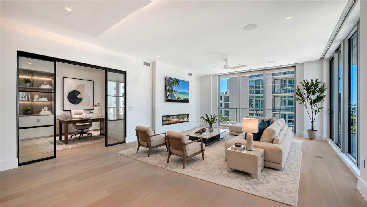 253 Golden Gate Point, Unit 401, Sarasota, FL 34236 Photo